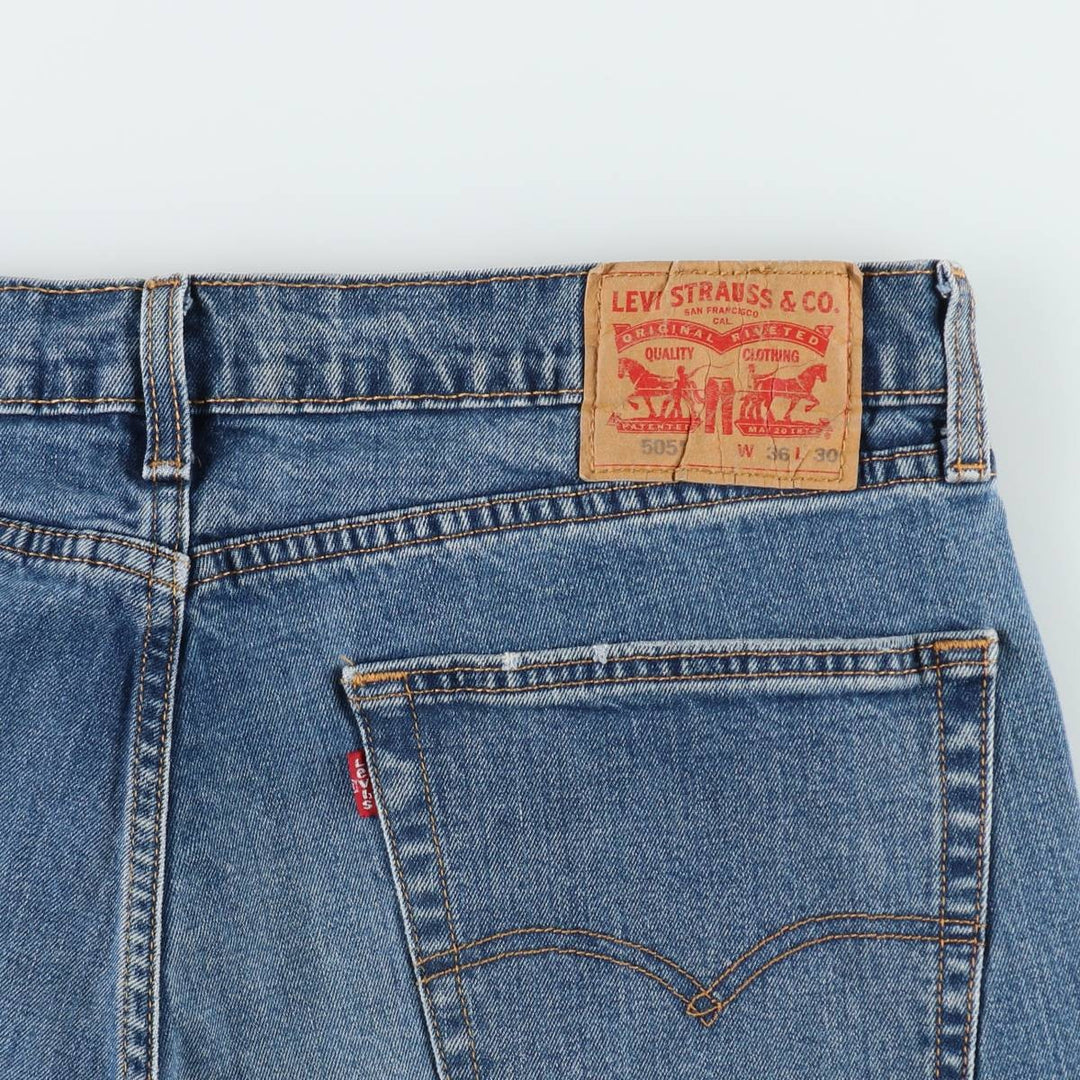 Levi's 505 tapered denim pants for men, size w36 cotton blue type Vintage Second Hand