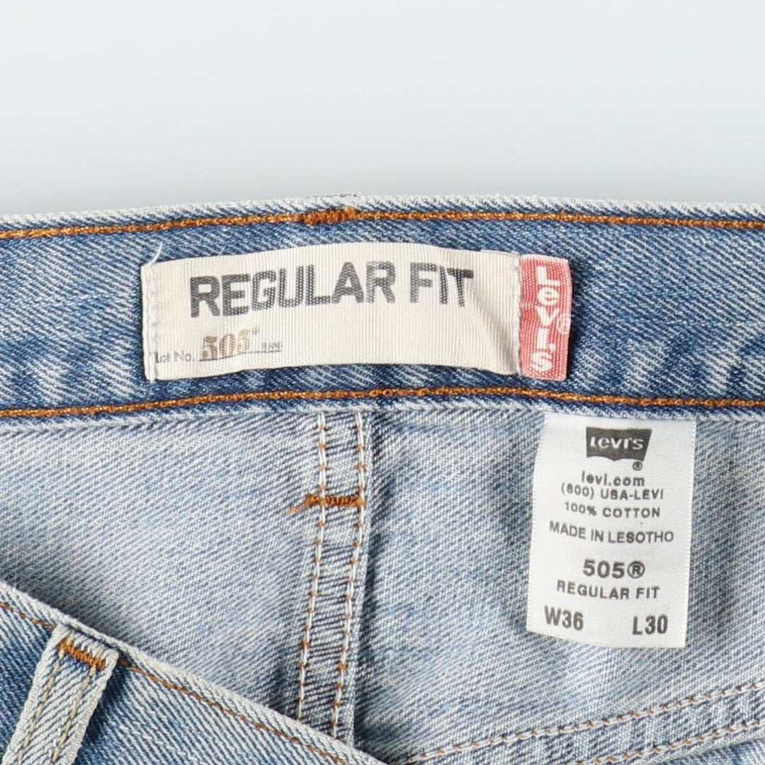 00'S Levi's 505 REGULAR FIT tapered denim pants for men, size w36 cotton Blue type light blue Vintage Second Hand