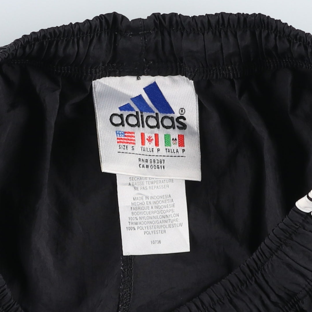 ~2000'S Adidas nylon shorts, men's size S equivalent. Nylon black type Vintage Second Hand