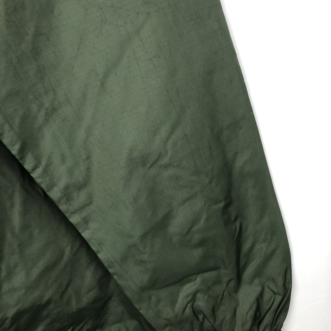 Special discounted price due to minor imperfections: 90'S Gap (Old Gap) ripstop anorak jacket, made in Russia, men's size L equivalent, vintage. Nylon Khaki type Vintage Second Hand