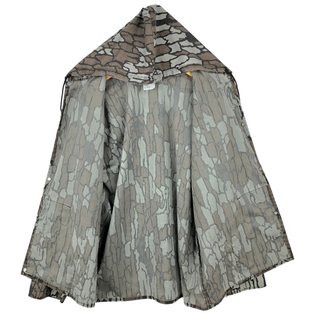 Camouflage pattern Treebark camo hooded jacket, made in USA, men's size XL equivalent, vintage. polyester gray type Vintage Second Hand