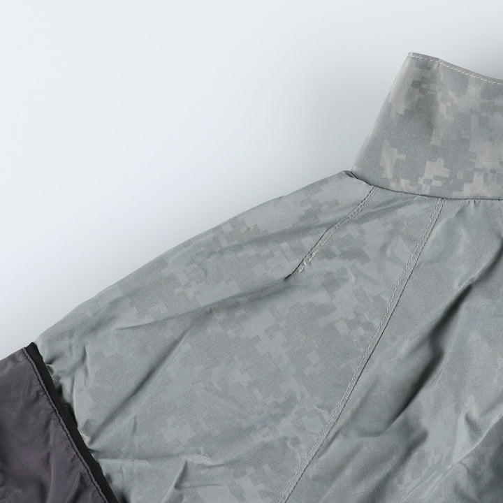 Genuine US Army IPFU Training Jacket, Camouflage Pattern ACU Digital Camo Nylon Jacket, Made in USA, Medium Size Nylon gray type Vintage Second Hand