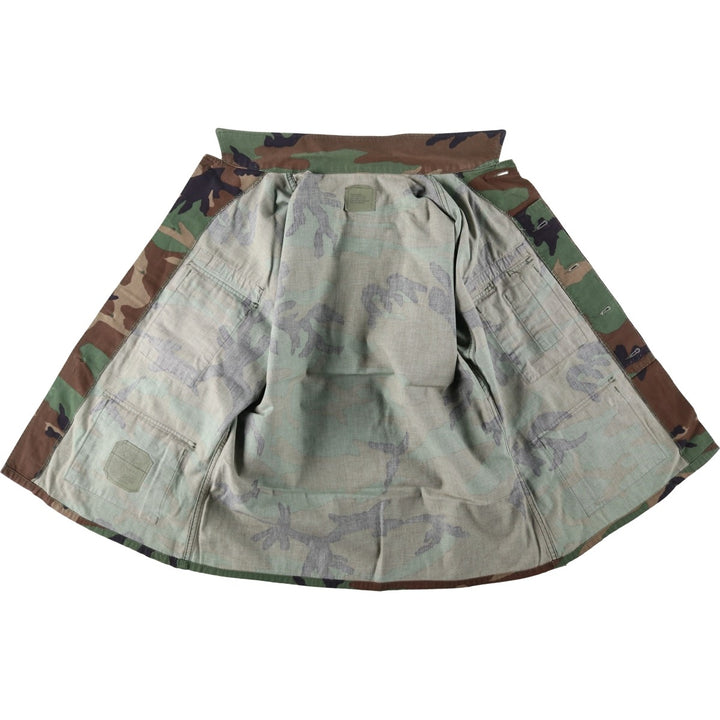 1990'S US Military Issue Camouflage Pattern Woodland Camo Stars and Stripes BDU Military Jacket Made in USA MEDIUM-X-SHORT (Men's M equivalent) Nylon Khaki type Vintage Second Hand