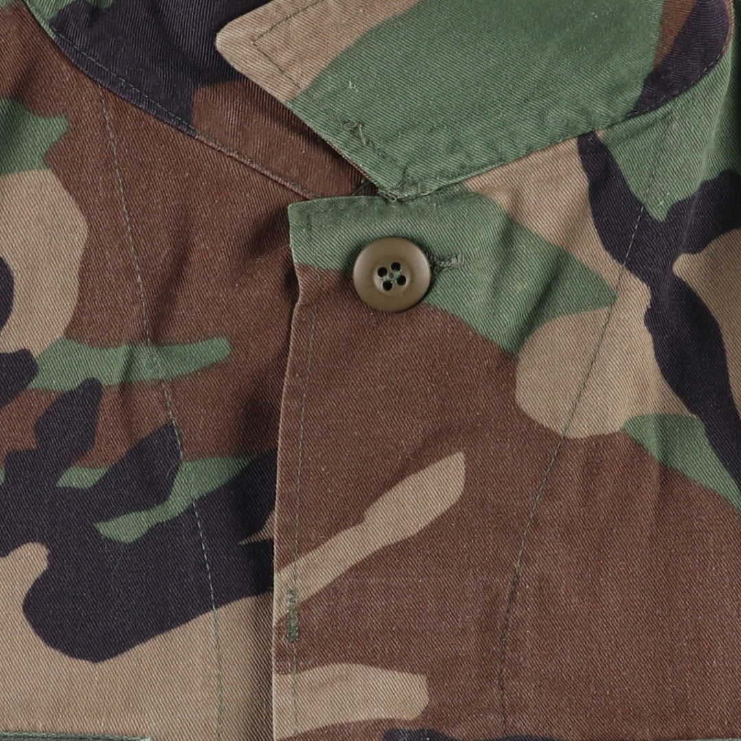 1990'S US Military Issue Camouflage Pattern Woodland Camo Stars and Stripes BDU Military Jacket Made in USA MEDIUM-X-SHORT (Men's M equivalent) Nylon Khaki type Vintage Second Hand