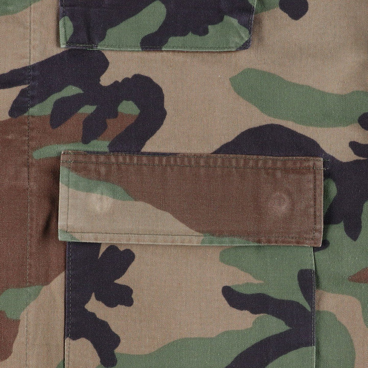 1990'S US Military Issue Camouflage Pattern Woodland Camo Stars and Stripes BDU Military Jacket Made in USA MEDIUM-X-SHORT (Men's M equivalent) Nylon Khaki type Vintage Second Hand