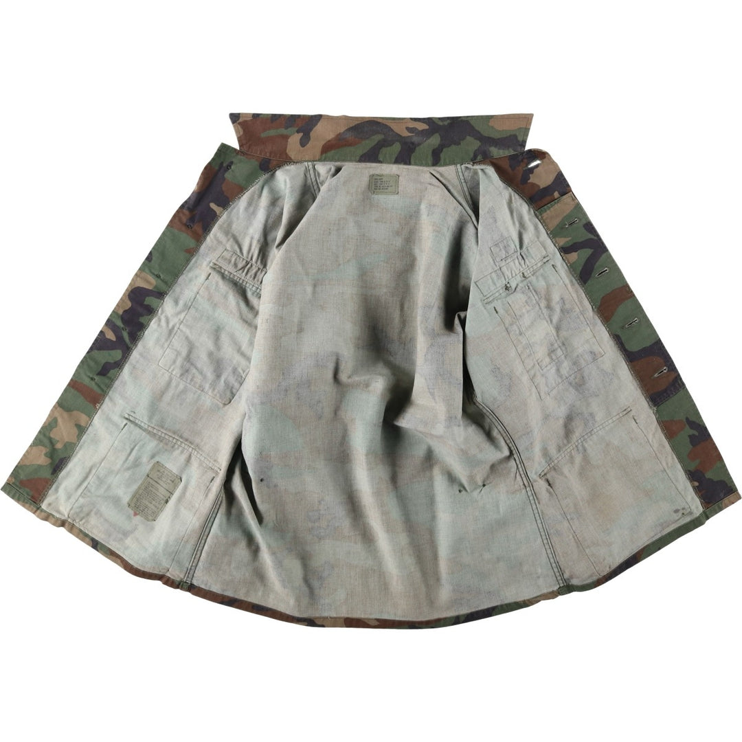 1990'S US Military Issue Camouflage Pattern Woodland Camo BDU Military Jacket, Made in USA, Small-Short (Men's Size S Equivalent), Vintage cotton Khaki type Vintage Second Hand