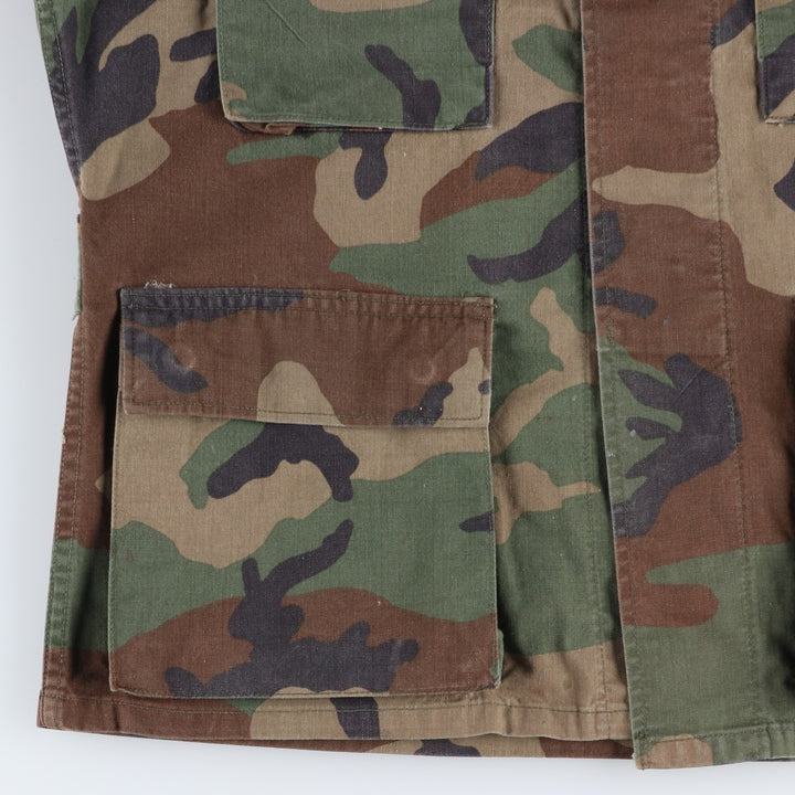 1990'S US Military Issue Camouflage Pattern Woodland Camo BDU Military Jacket, Made in USA, Small-Short (Men's Size S Equivalent), Vintage cotton Khaki type Vintage Second Hand