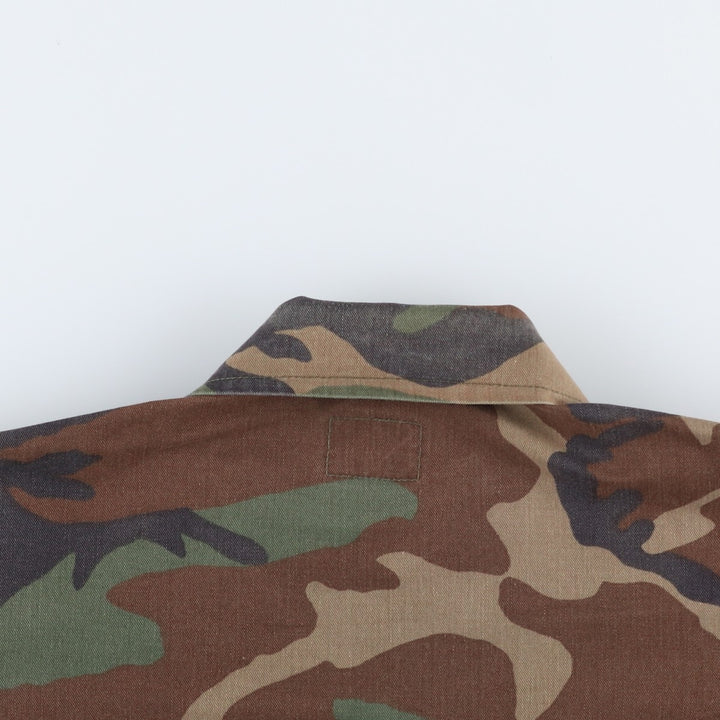 1990'S US Military Issue Camouflage Pattern Woodland Camo BDU Military Jacket, Made in USA, Small-Short (Men's Size S Equivalent), Vintage cotton Khaki type Vintage Second Hand