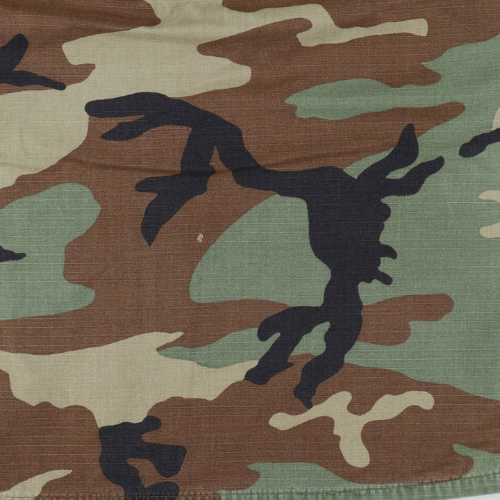 1990'S US Military Issue Camouflage Pattern Woodland Camo Ripstop Military Combat Jacket, Medium-Regular (Men's Size M) Nylon Khaki type Vintage Second Hand