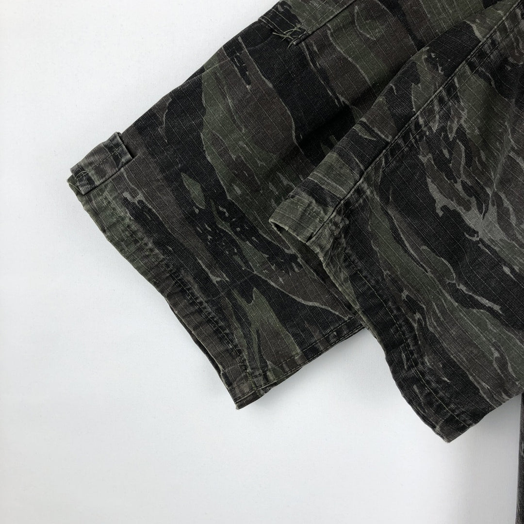 Civilian-made ATLANCO camouflage pattern tiger stripe camo ripstop BDU military jacket, made in USA, men's size XL equivalent. cotton Khaki type Vintage Second Hand