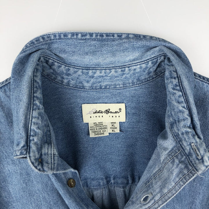 Eddie Bauer long-sleeved button-down denim shirt, men's size XL cotton blue type Vintage Second Hand