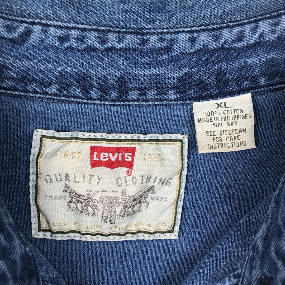 Levi's long sleeve denim shirt, men's size XL cotton blue type Vintage Second Hand