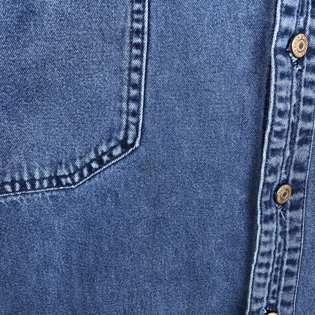 Levi's long sleeve denim shirt, men's size XL cotton blue type Vintage Second Hand