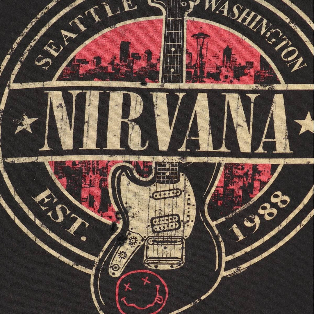 DELTA NIRVANA Band T-Shirt (Men's XL equivalent) cotton black type Vintage Second Hand
