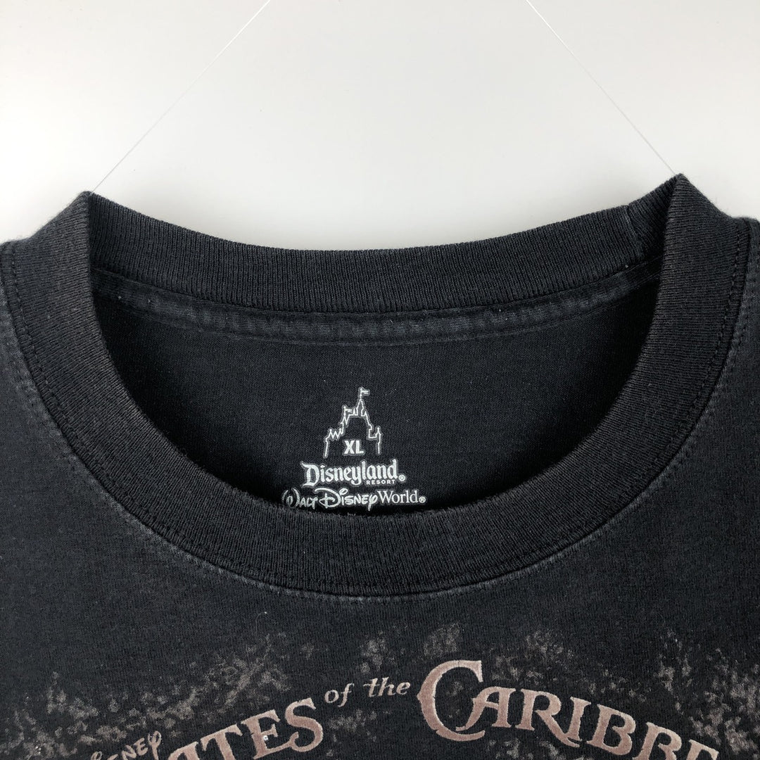 Walt Disney World Pirates of the Caribbean Skull Pattern Movie T-Shirt (Men's XL equivalent) cotton black type Vintage Second Hand