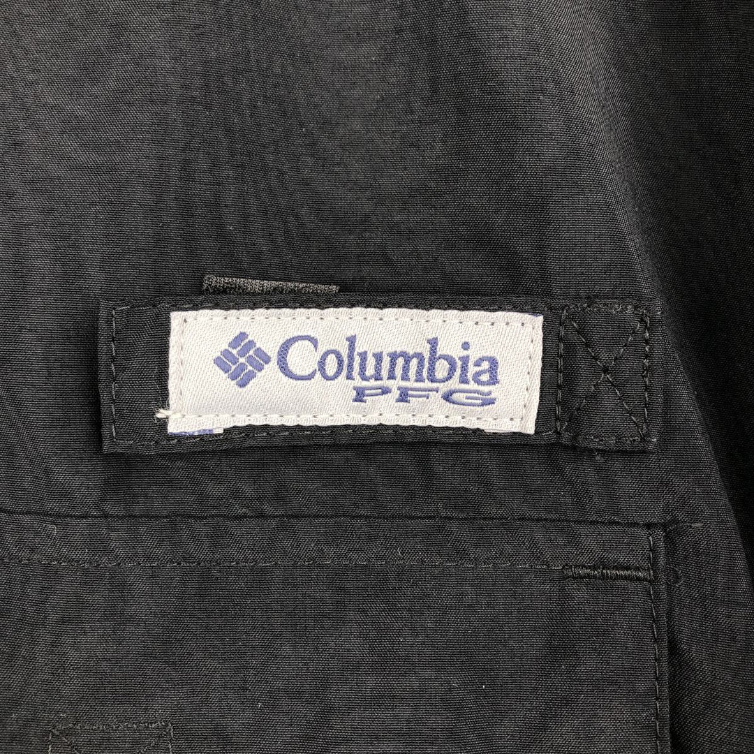 Columbia Bahamas Button-Down Short-Sleeve Fishing Shirt, Men's Size M (approx.) Nylon black type Vintage Second Hand