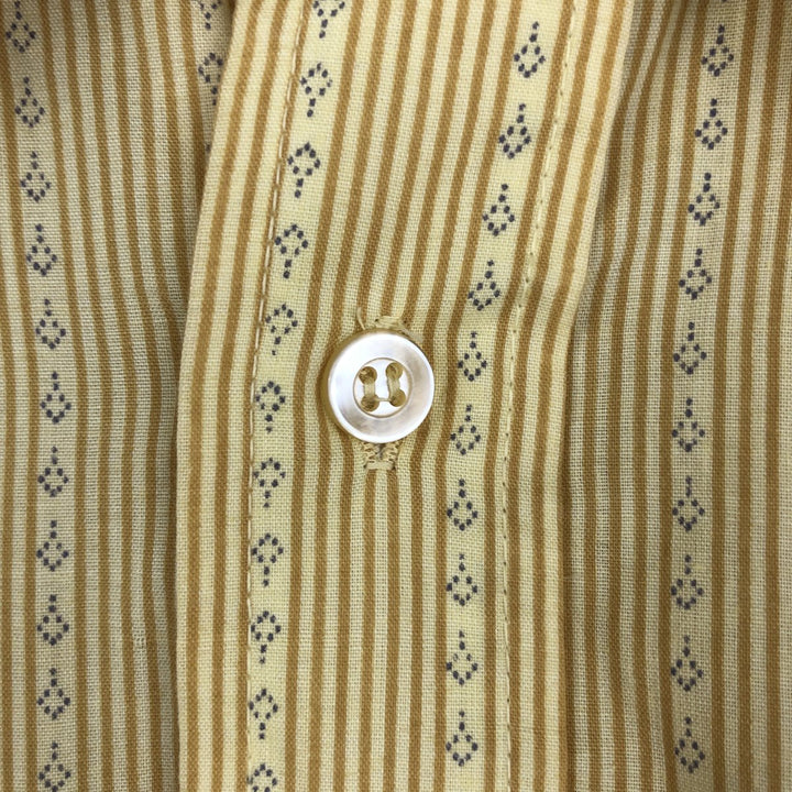 Montgomery Ward Stripe Pattern Short-Sleeve Poly-Cotton Shirt, Men's Size M (Equivalent), Vintage polyester yellow type Vintage Second Hand