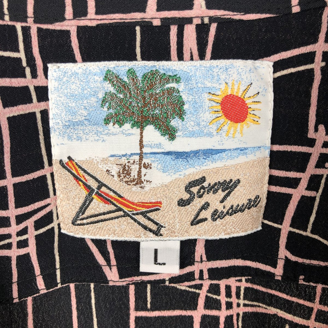 ~90'S Sonny Leisure all-over print short-sleeved open-collar rayon shirt, boxy fit, made in USA, men's size L equivalent, vintage. Rayon black type Vintage Second Hand