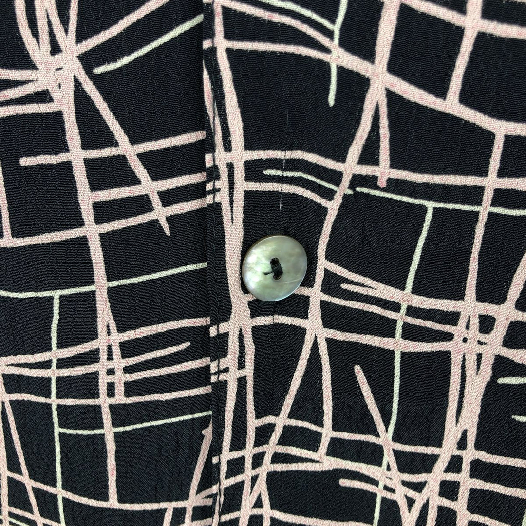 ~90'S Sonny Leisure all-over print short-sleeved open-collar rayon shirt, boxy fit, made in USA, men's size L equivalent, vintage. Rayon black type Vintage Second Hand