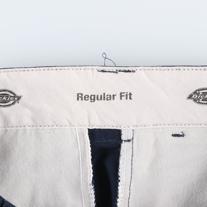 Dickies Regular Fit Cargo Shorts (Men's size W32 equivalent) polyester navy blue type Vintage Second Hand