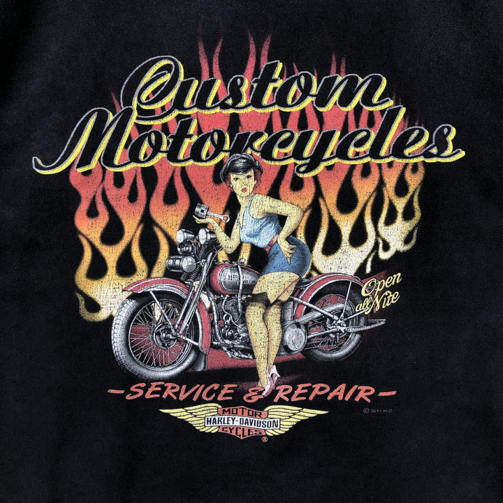 Harley-Davidson Pin-Up Girl Fire Pattern Motorcycle T-Shirt (Men's Size M) unclear black type Vintage Second Hand