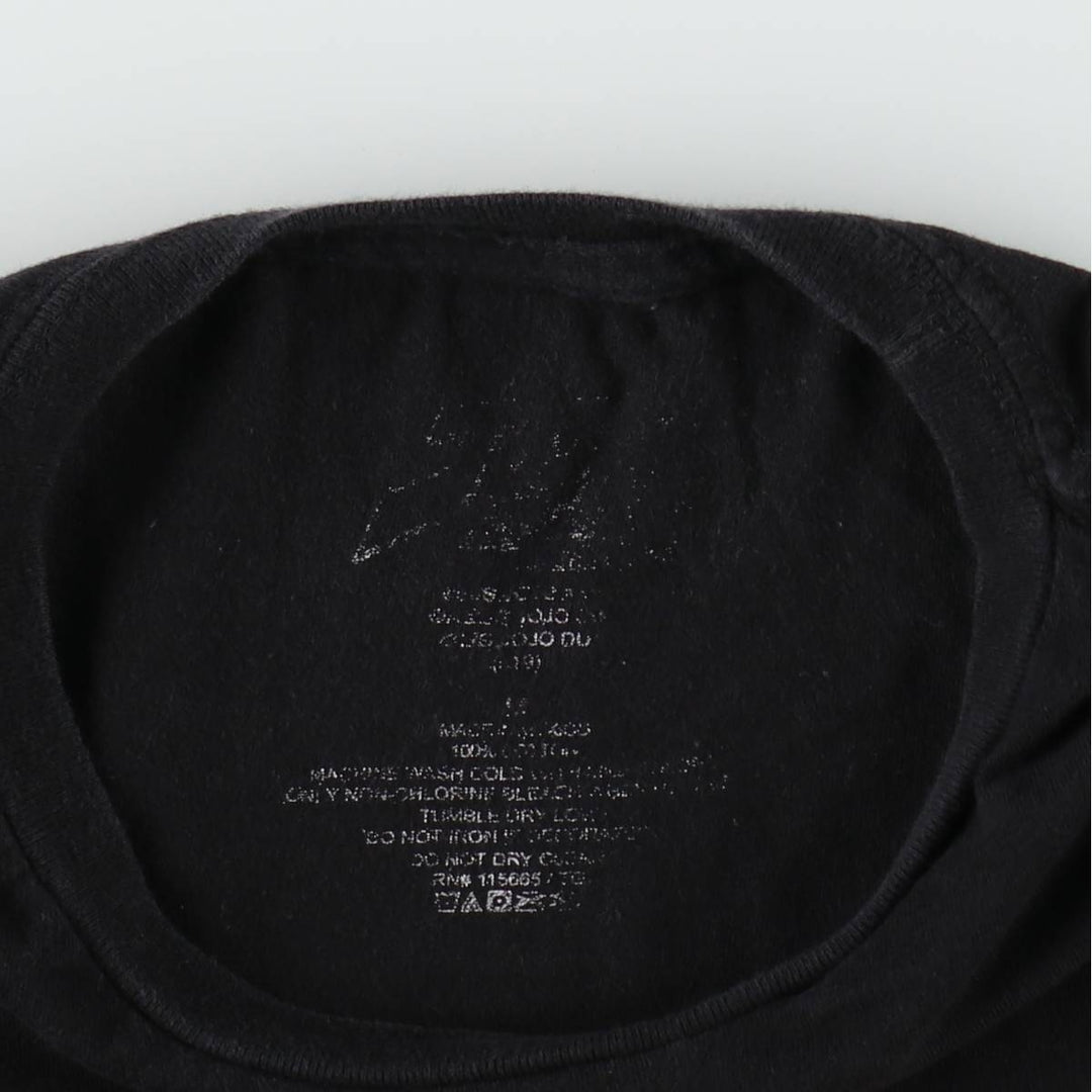 JoJo's Bizarre Adventure Dio Brando Anime Character Print T-Shirt (Men's Size M) cotton black type Vintage Second Hand