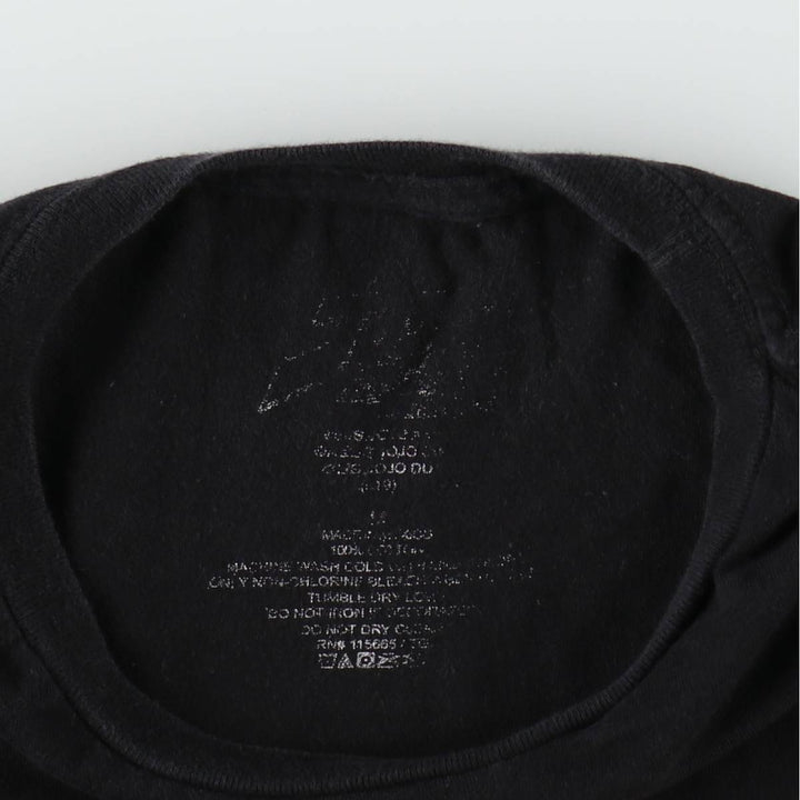 JoJo's Bizarre Adventure Dio Brando Anime Character Print T-Shirt (Men's Size M) cotton black type Vintage Second Hand
