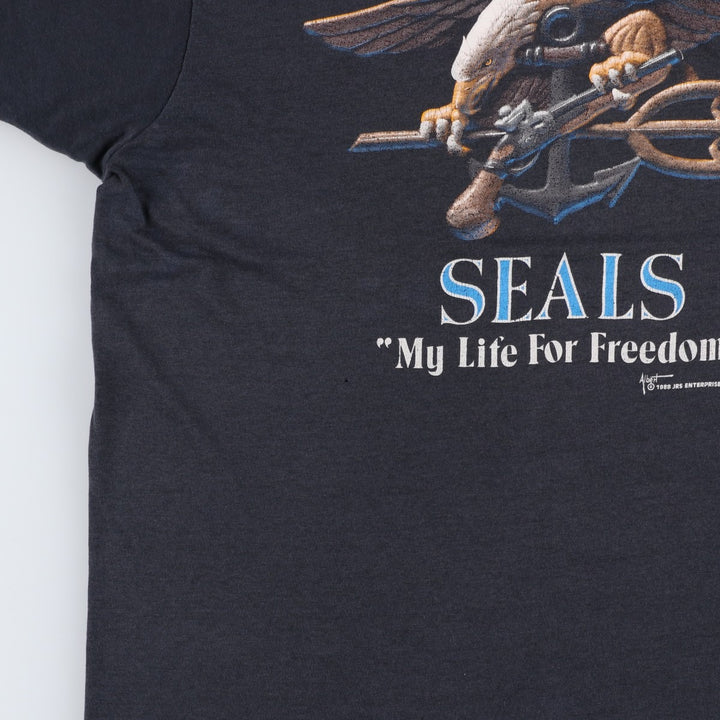 US Navy Eagle Pattern Military Print T-Shirt (Men's Size M) unclear black type Vintage Second Hand