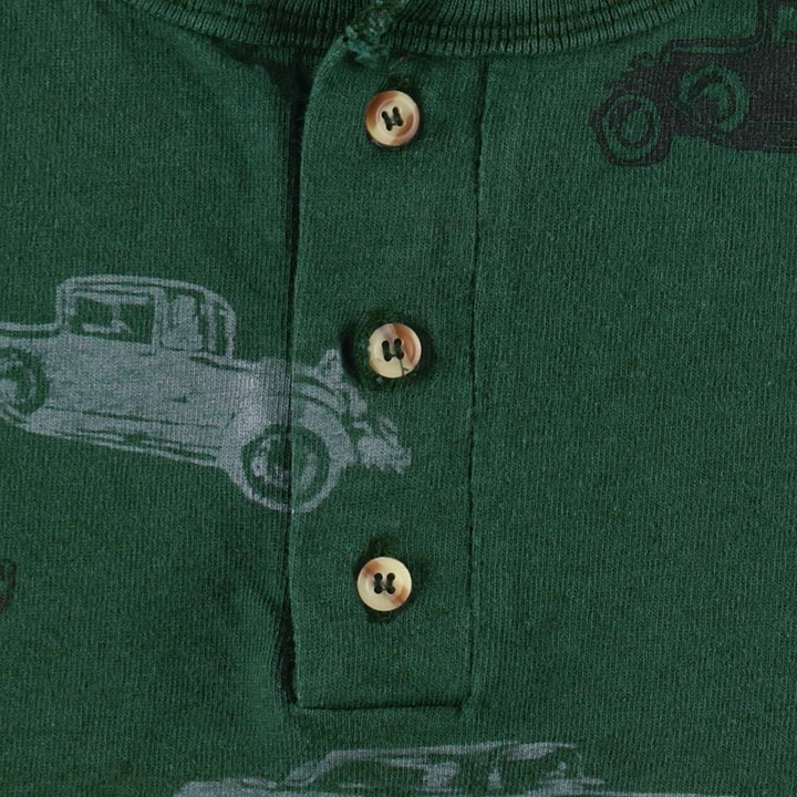 90'S Cotton Deluxe all-over car print Henley neck t-shirt, made in USA, men's size L equivalent, vintage. cotton Green type dark green Vintage Second Hand