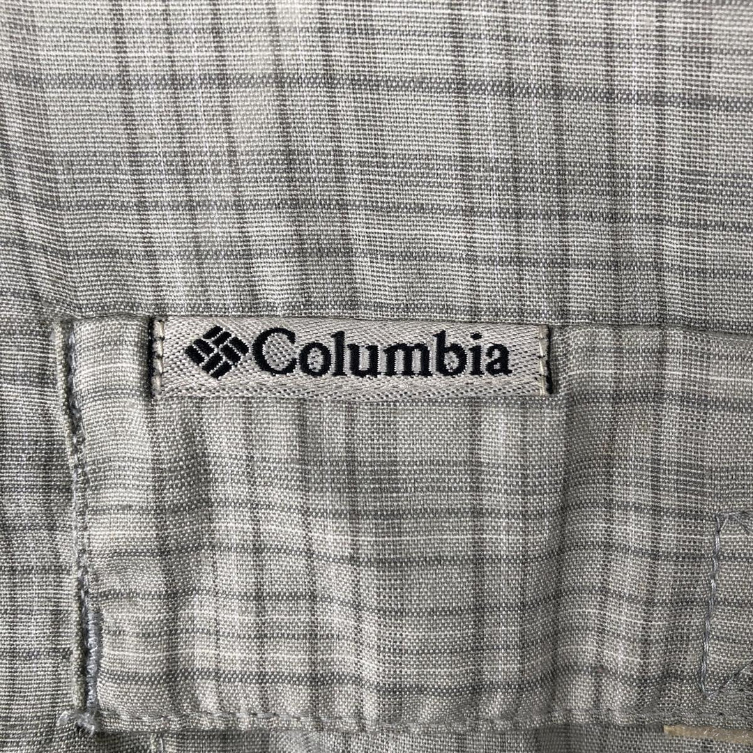90s-00'S Columbia GRT Short-Sleeve Button-Down Check Shirt, Men's Size XL (Equivalent), Vintage polyester Khaki type sage green Vintage Second Hand
