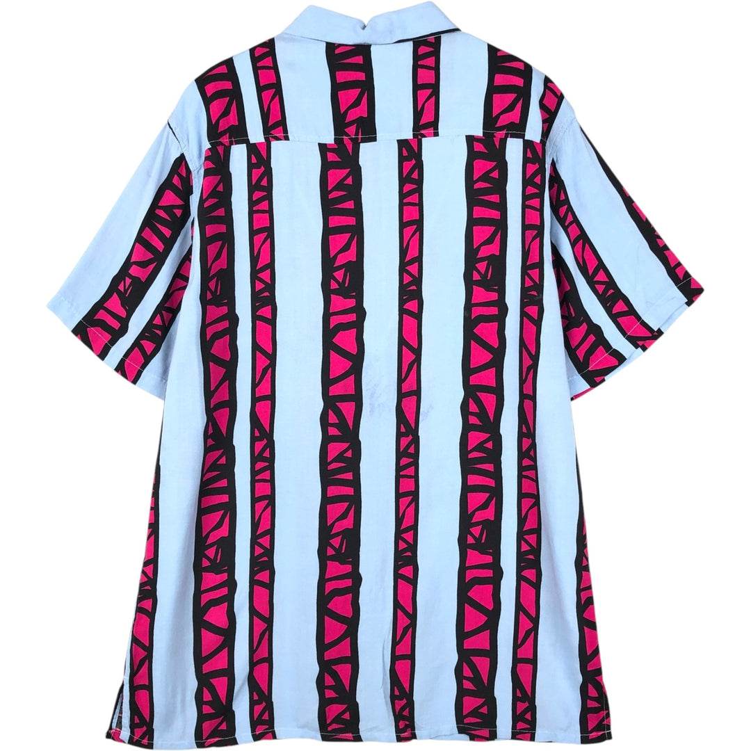 T&C Surf Designs All-over Stripe Pattern Short-Sleeve Rayon Shirt, Boxy Fit, Men's Size L (approx.) Rayon Blue type light blue Vintage Second Hand