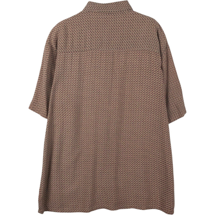 Puritan all-over geometric print short-sleeved rayon box shirt, men's size M equivalent. Rayon cheek Vintage Second Hand