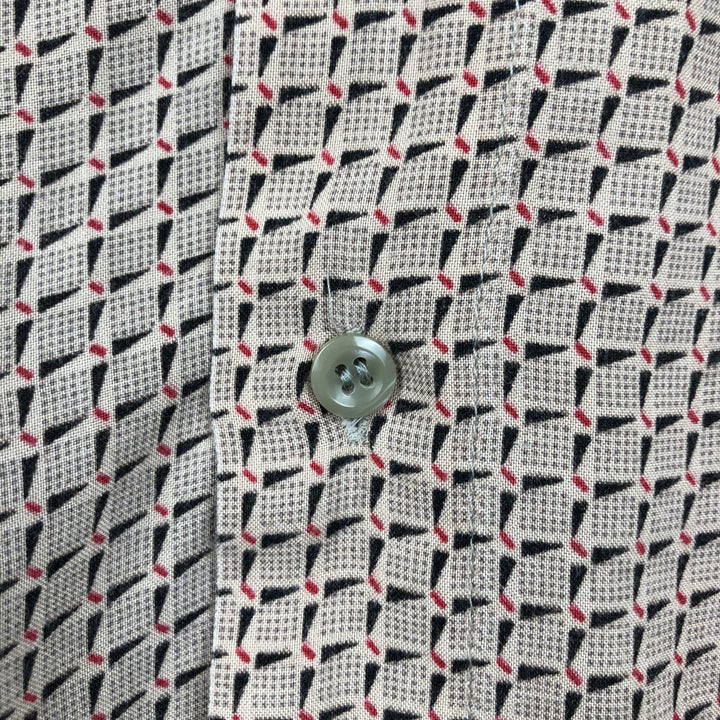 Puritan all-over geometric print short-sleeved rayon box shirt, men's size M equivalent. Rayon cheek Vintage Second Hand