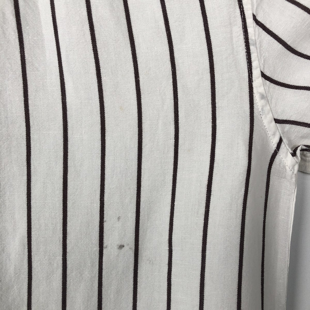 2000'S Banana Republic Slim Fit Stripe Pattern Short-Sleeve Open Collar Linen Shirt, Boxy Shirt, Men's Size S (approx.) linen white type Vintage Second Hand