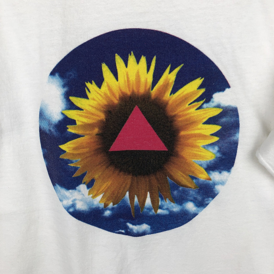 90'S Hanes floral sunflower pattern photo t-shirt, made in USA, men's size M equivalent, vintage. cotton white type Vintage Second Hand
