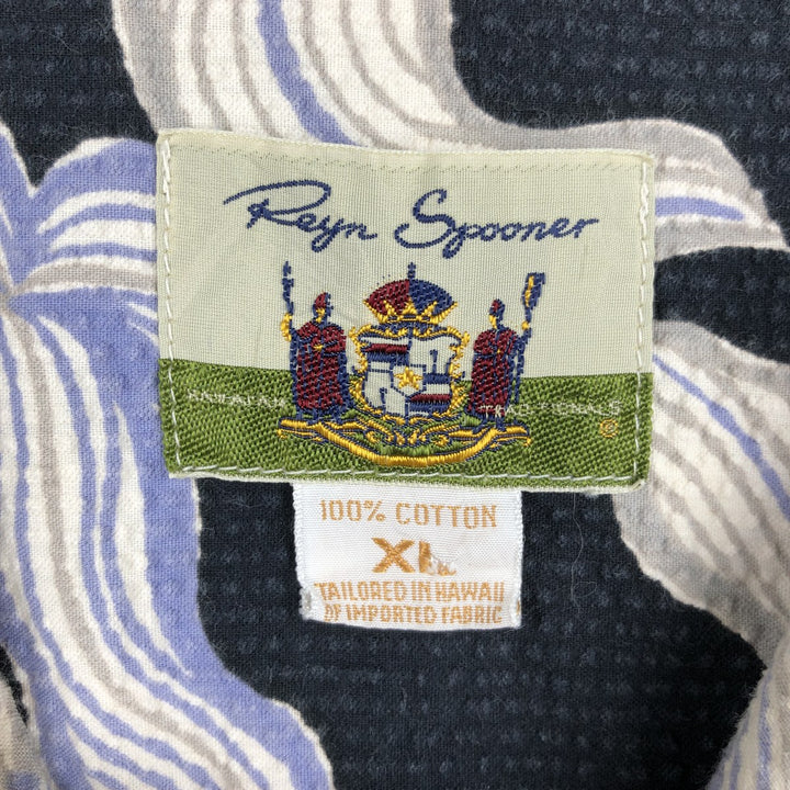 90'S Reyn Spooner all-over floral print open-collar Hawaiian Aloha shirt, boxy style, made in Hawaii, men's size XL equivalent. cotton navy blue type Vintage Second Hand