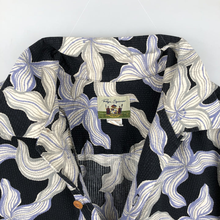 90'S Reyn Spooner all-over floral print open-collar Hawaiian Aloha shirt, boxy style, made in Hawaii, men's size XL equivalent. cotton navy blue type Vintage Second Hand