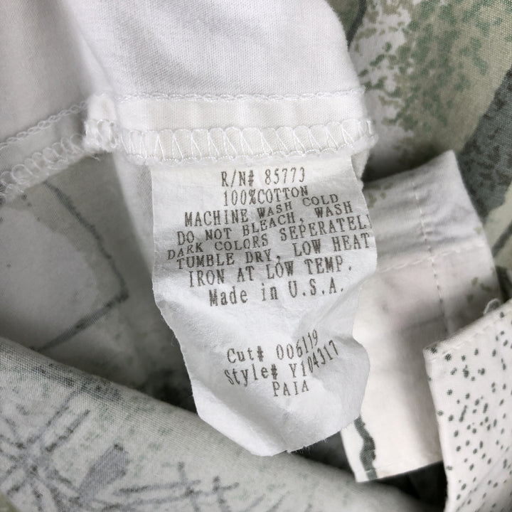 O'Neill all-over print Hawaiian Aloha shirt, boxy style, made in USA, men's size L equivalent. cotton white type Vintage Second Hand
