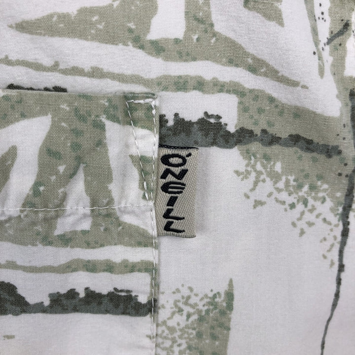 O'Neill all-over print Hawaiian Aloha shirt, boxy style, made in USA, men's size L equivalent. cotton white type Vintage Second Hand