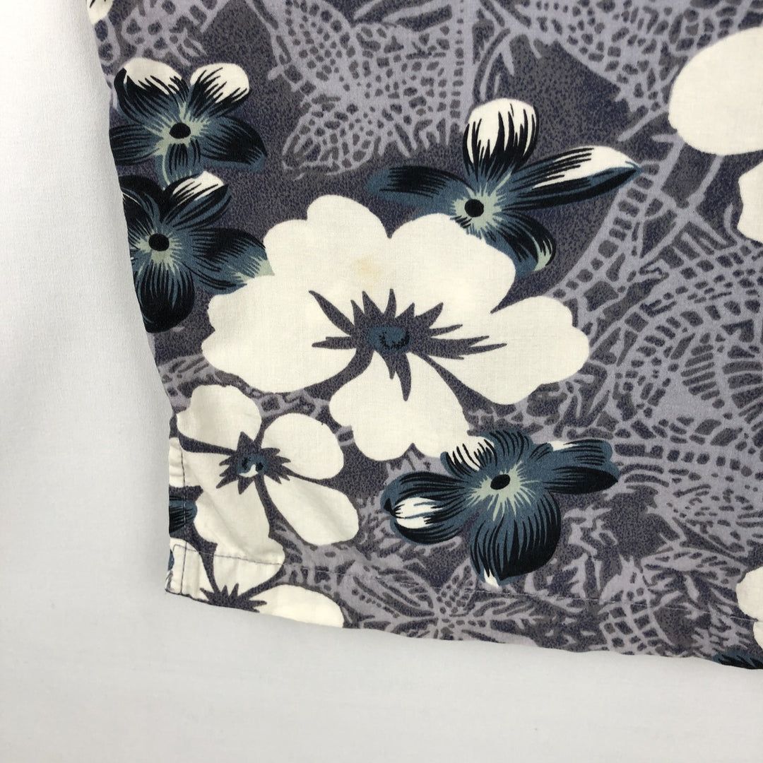 Ocean Pacific all-over floral print open-collar Hawaiian Aloha shirt, boxy style, men's size XL equivalent. cotton gray type Vintage Second Hand
