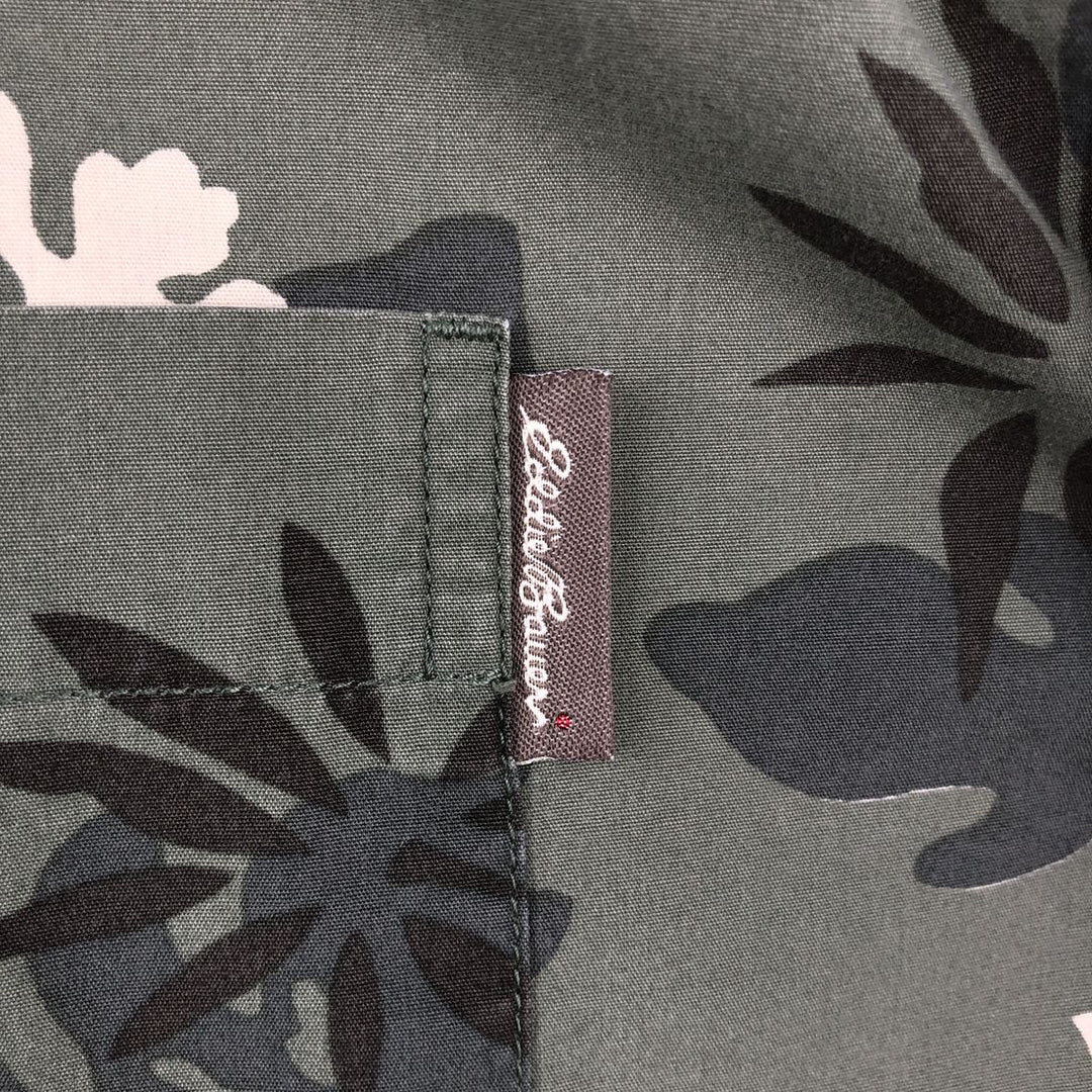 Eddie Bauer all-over botanical pattern open-collar Hawaiian Aloha shirt, boxy fit, men's size L. cotton Khaki type Vintage Second Hand