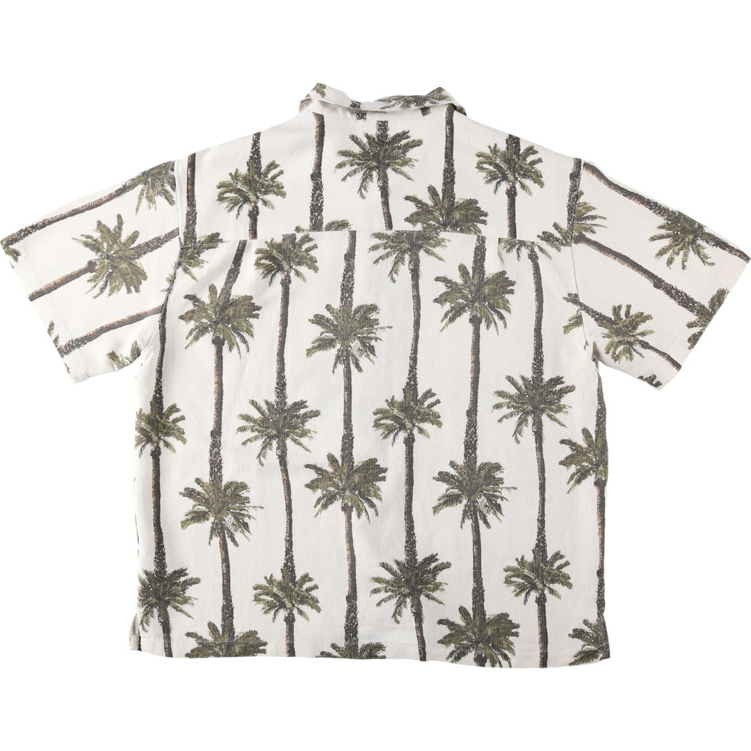 St. John's Bay all-over palm tree print rayon Hawaiian Aloha shirt, boxy style, men's size L equivalent. Rayon ivory Vintage Second Hand