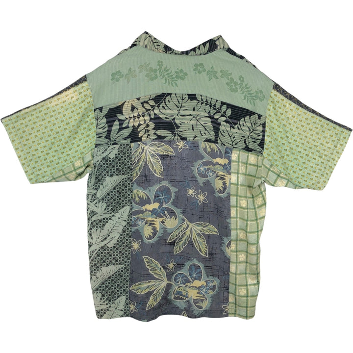 Tommy Bahama all-over print silk patchwork open-collar Hawaiian Aloha shirt, boxy style, men's size M. silk green type Vintage Second Hand