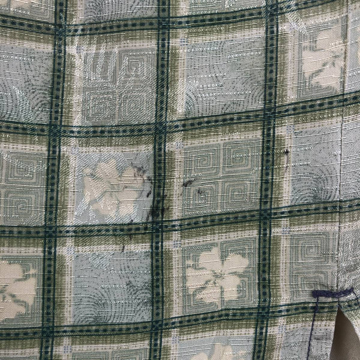 Tommy Bahama all-over print silk patchwork open-collar Hawaiian Aloha shirt, boxy style, men's size M. silk green type Vintage Second Hand
