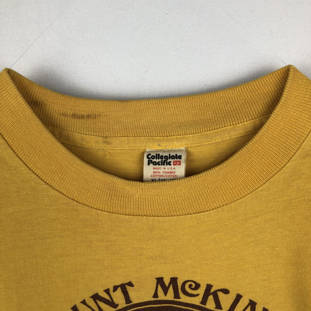 80'S Collegiate Pacific Print T-Shirt, Made in USA, Men's XL equivalent, Vintage cotton yellow type Vintage Second Hand