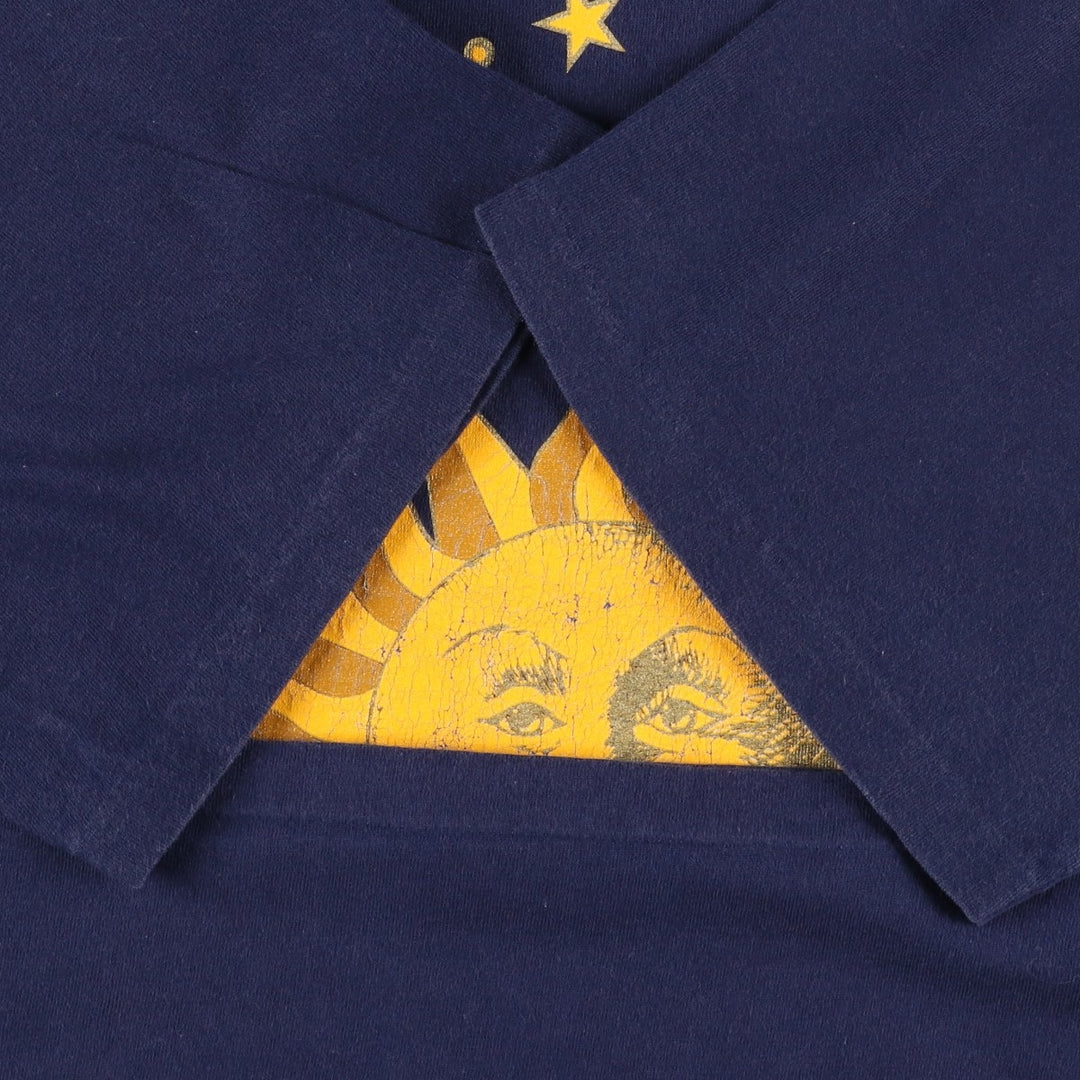 Van Heusen printed T-shirt, made in the USA, men's size L. cotton navy blue type Vintage Second Hand