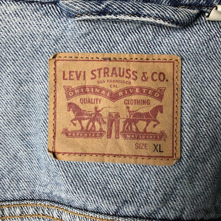 Levi's denim jacket, denim jacket, men's size XL cotton blue type Vintage Second Hand