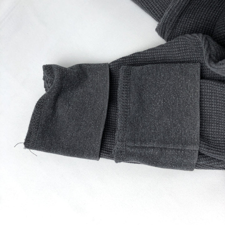 St. John's Bay Thermal Long-Sleeve T-Shirt, Waffle Knit, Men's Size M (equivalent) cotton gray type Vintage Second Hand