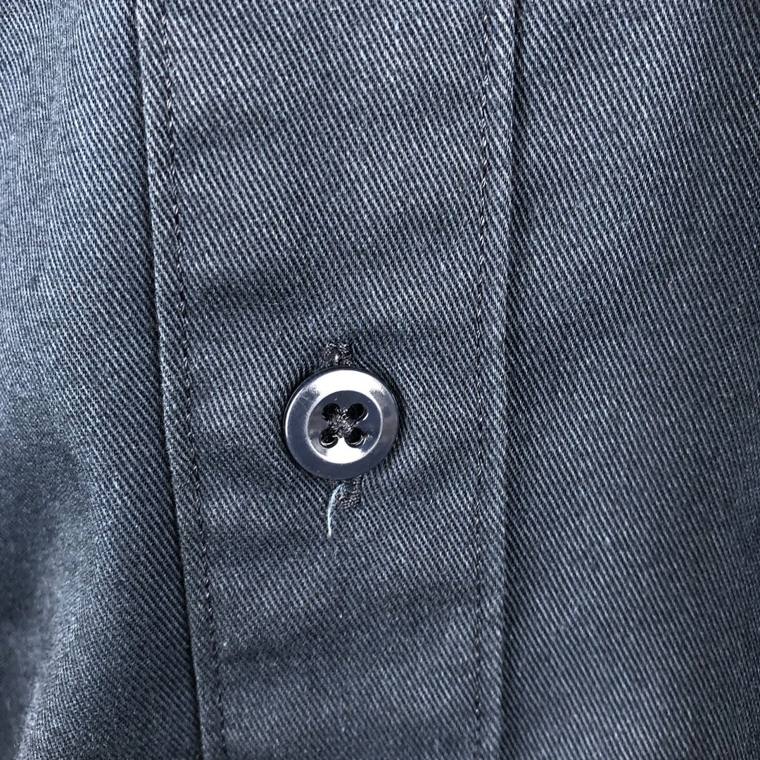 Carhartt back print short-sleeved work shirt, boxy style, men's size XL. polyester navy blue type Vintage Second Hand