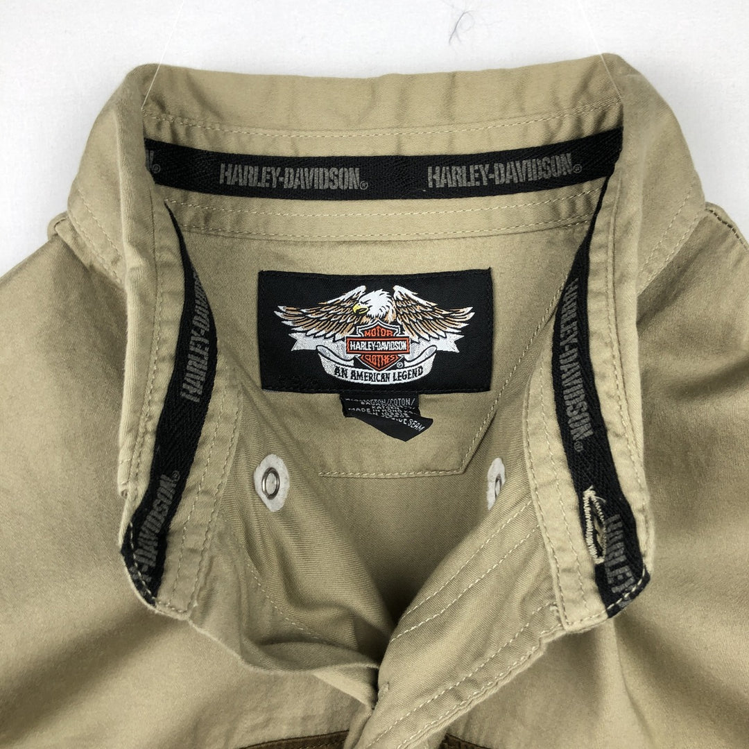 Harley-Davidson Hidden Button-Down Back Logo Short-Sleeve Work Shirt, Boxy Shirt, Men's Size M (approx.) cotton Khaki type Vintage Second Hand